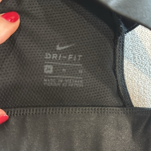 Nike Women’s Sport Bra Padded Dri-Fit Black Medium Workout Gym Active - Picture 3 of 5